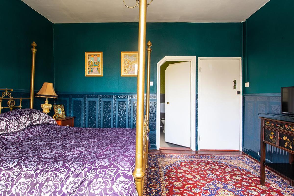 The Bear Bread Bakery B&B, Ensuite Rooms Above The Bakery, Colyton 외부 사진